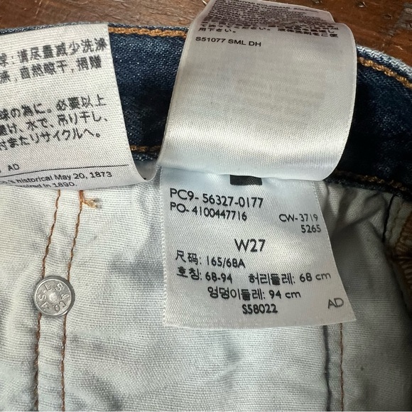 Levi's Premium 501 High-Rise Denim Shorts Medium Wash, Size 27, Button Fly - Picture 3 of 6